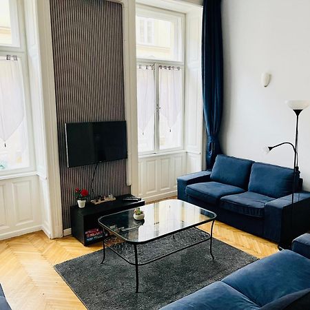 Rakoczi Apt Budapest Ngoại thất bức ảnh